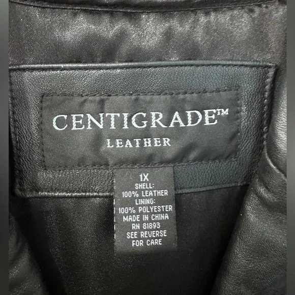 Centigrade Women’s 1X Black Leather Coat Faux Feather Collar and Zipper Pockets